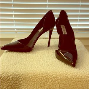 Black, patent stilettos